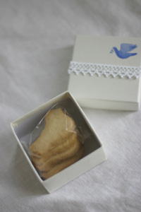 �v�`�M�t�g�@�K���̒��{�b�N�X